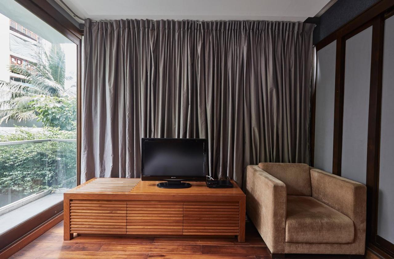 Luxx Langsuan Hotel - Sha Plus Бангкок Экстерьер фото